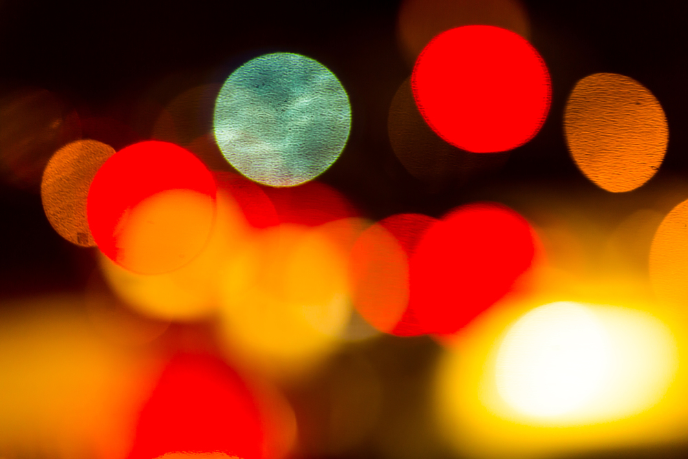 blurred red green yellow dots