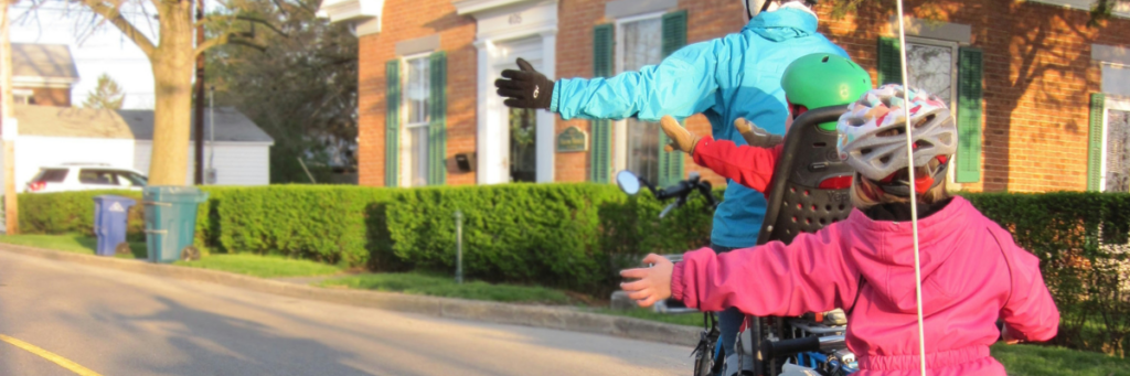 Family cycling to school image my Mark Stosberg